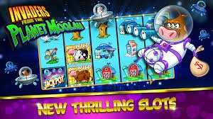 Q7MM Live Casino Baccarat Table မြန်မာ ဒိုင်လာနှင့် ကစားနေသောမြင်ကွင်း